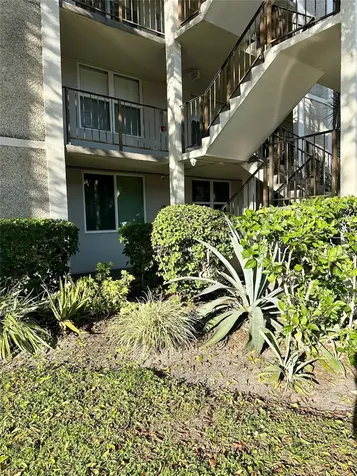 4899 NW 26th Court Lauderdale Lakes FL 33313