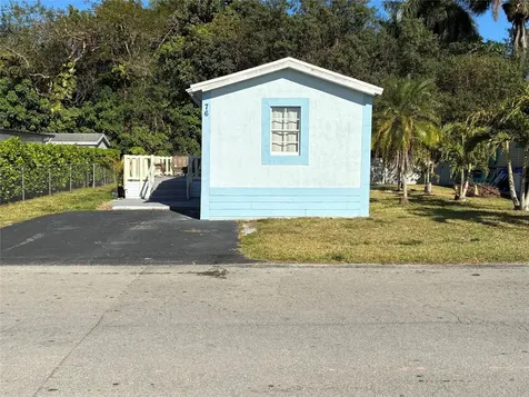 35250 SW 177th Court Homestead FL 33034