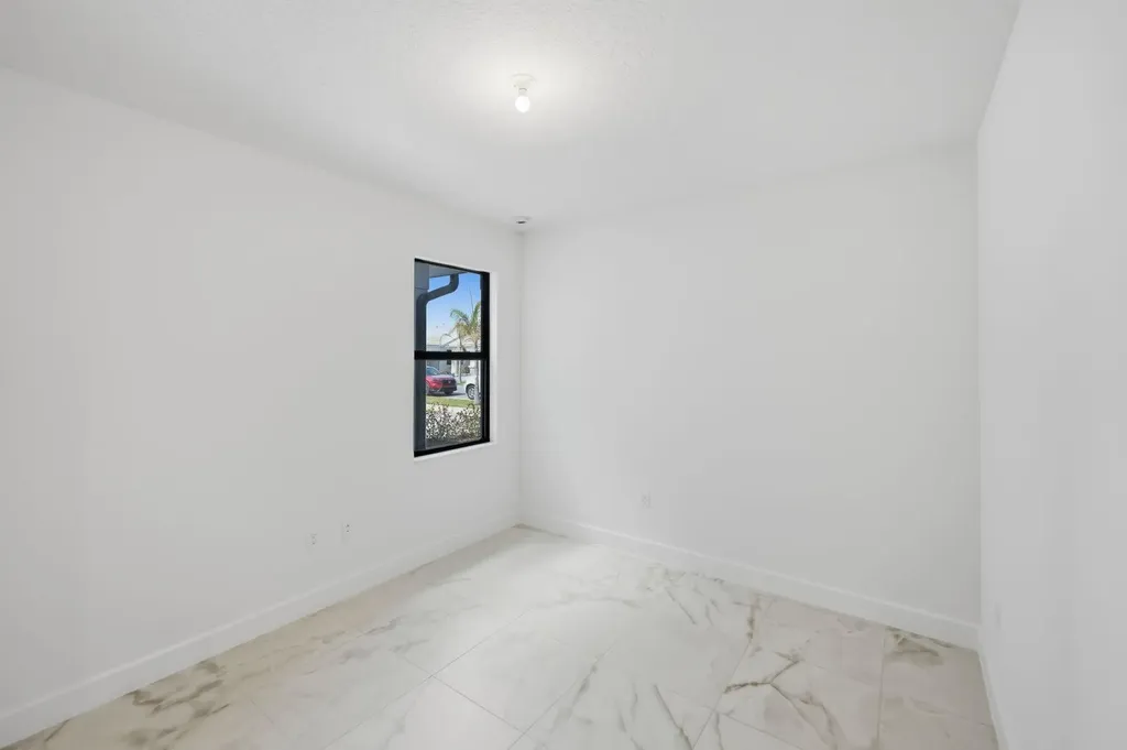 13528 SW Starkissed Lane Port St Lucie FL 34987