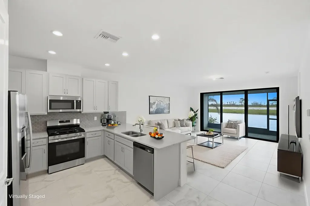 13528 SW Starkissed Lane Port St Lucie FL 34987