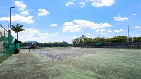 2311 NW 39th Terrace Coconut Creek FL 33066