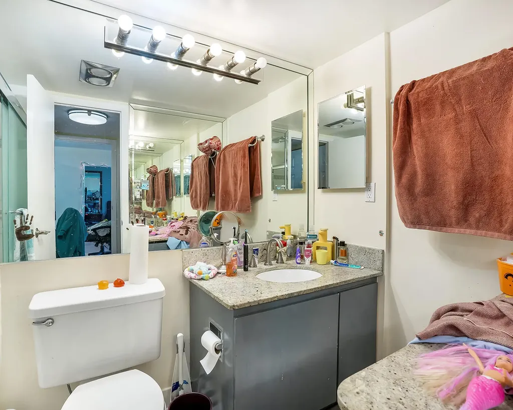 20379 W Country Club Drive Aventura FL 33180