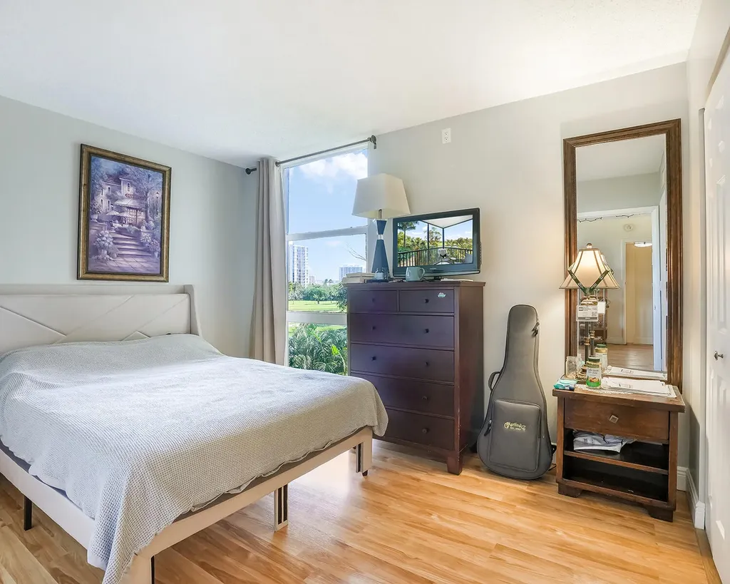 20379 W Country Club Drive Aventura FL 33180