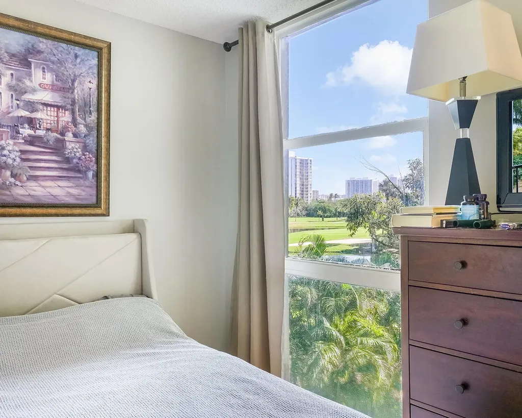 20379 W Country Club Drive Aventura FL 33180
