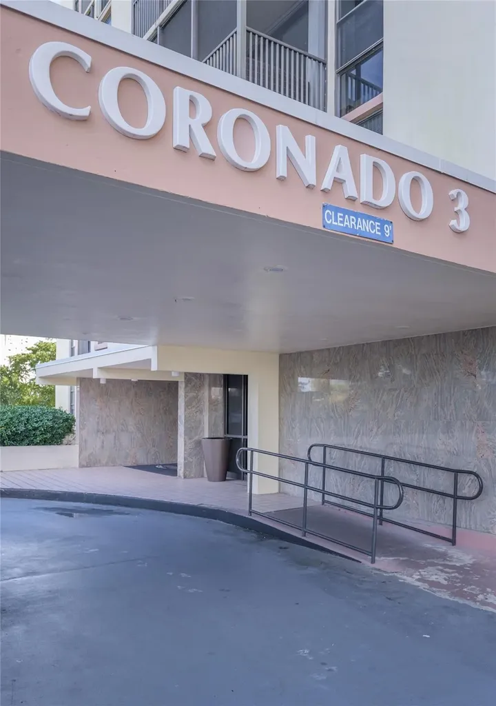 20379 W Country Club Drive Aventura FL 33180