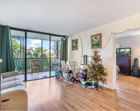 20379 W Country Club Drive Aventura FL 33180