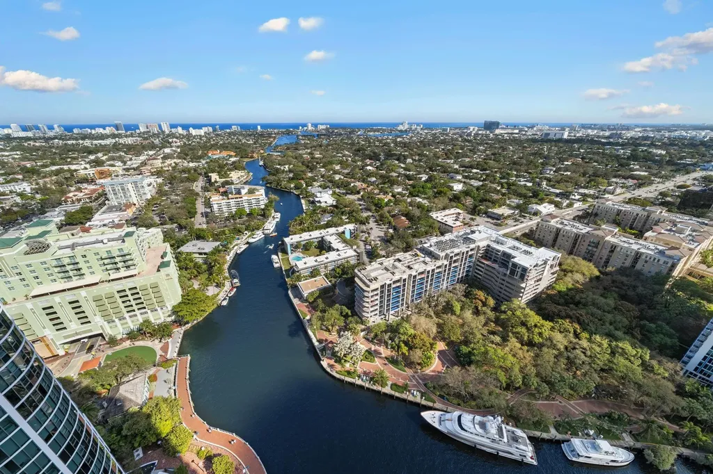 411 N New River Drive Fort Lauderdale FL 33301