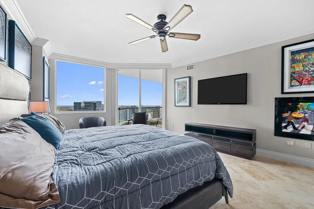 411 N New River Drive Fort Lauderdale FL 33301