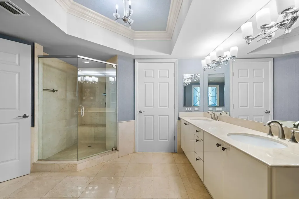 411 N New River Drive Fort Lauderdale FL 33301