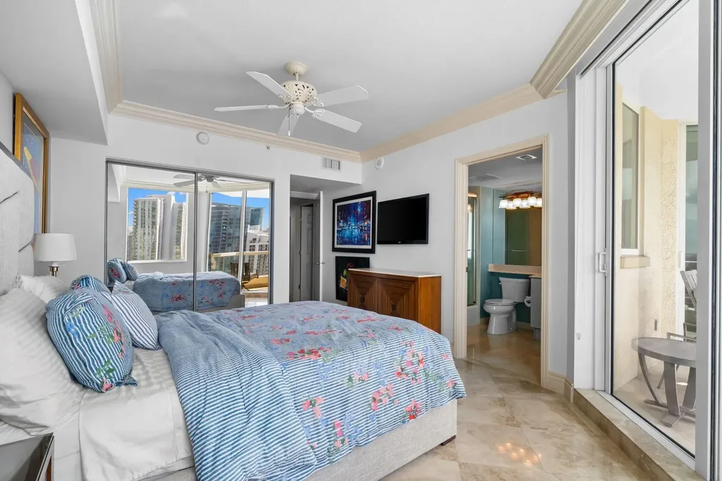 411 N New River Drive Fort Lauderdale FL 33301