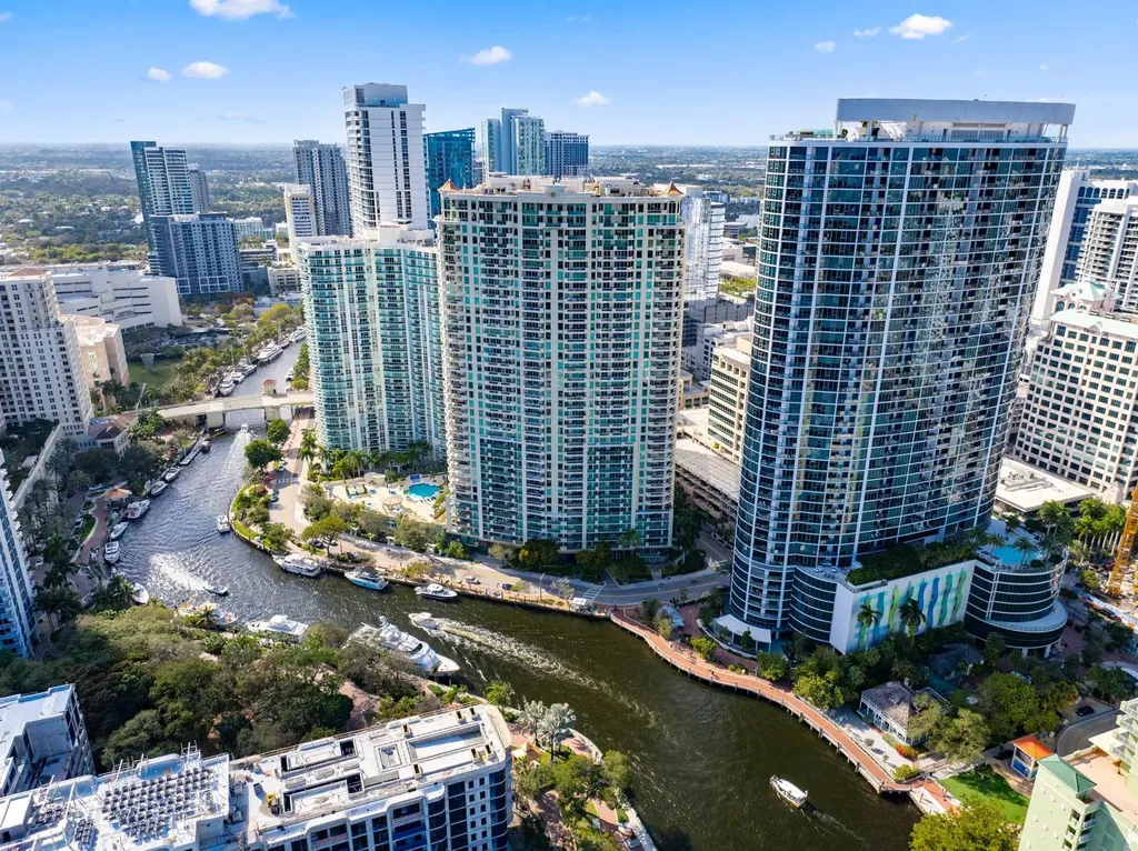 411 N New River Drive Fort Lauderdale FL 33301