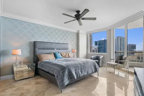 411 N New River Drive Fort Lauderdale FL 33301