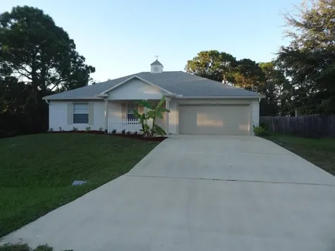 583 Jewell Street SE Palm Bay FL 32909