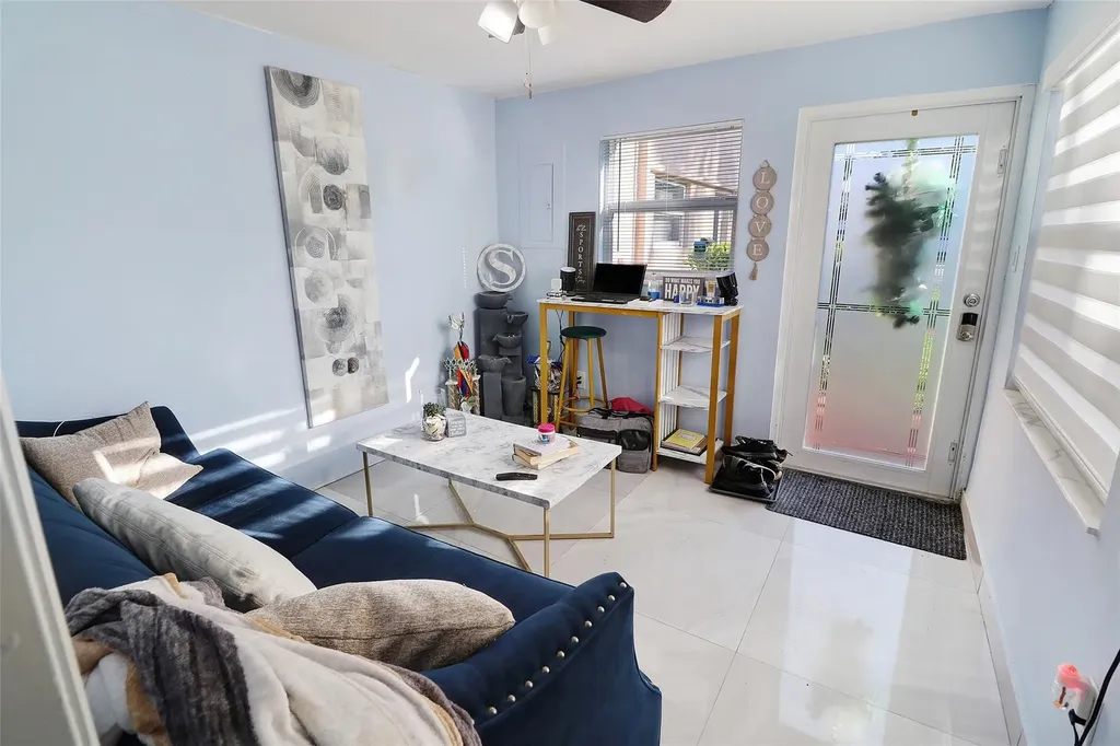707 NE 15th Street Fort Lauderdale FL 33304