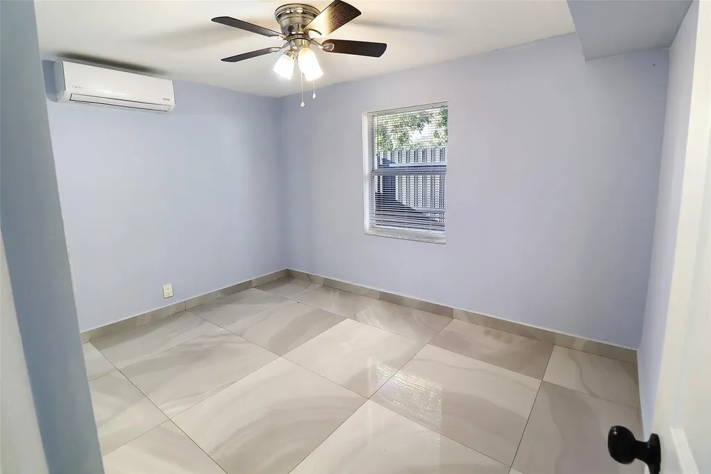 707 NE 15th Street Fort Lauderdale FL 33304