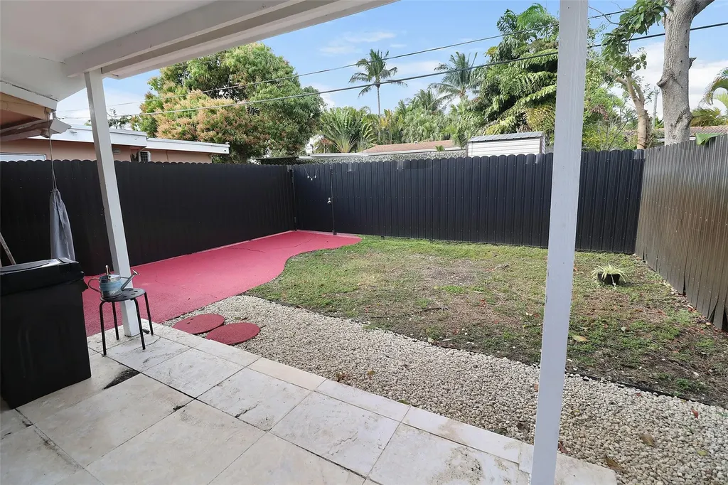 707 NE 15th Street Fort Lauderdale FL 33304