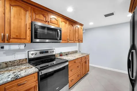 404 S 62nd Terrace Hollywood FL 33023