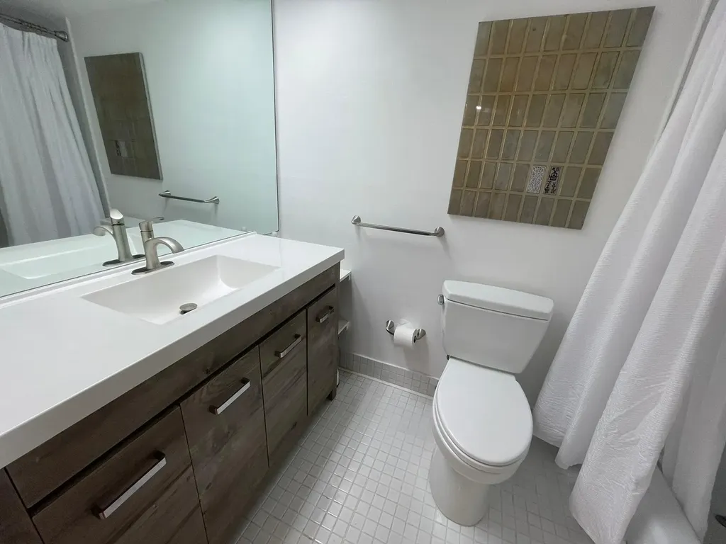 2651 S Palm Aire Drive Pompano Beach FL 33069