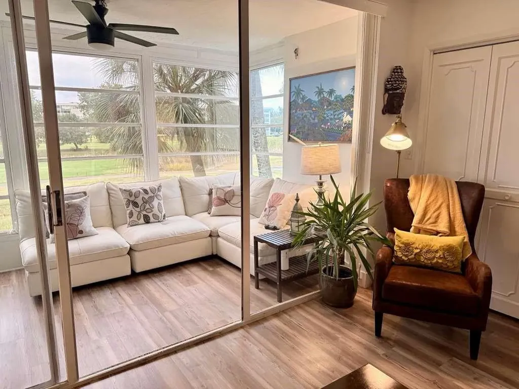 2651 S Palm Aire Drive Pompano Beach FL 33069