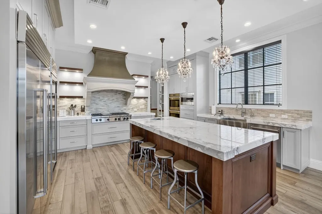 2425 Delmar Place Fort Lauderdale FL 33301