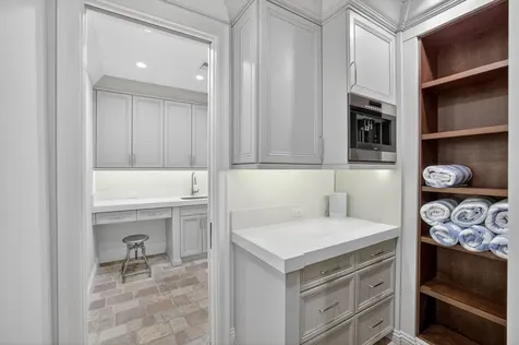 2425 Delmar Place Fort Lauderdale FL 33301