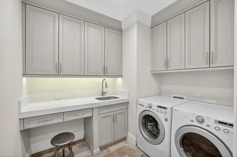 2425 Delmar Place Fort Lauderdale FL 33301