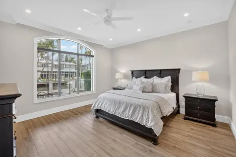 2425 Delmar Place Fort Lauderdale FL 33301