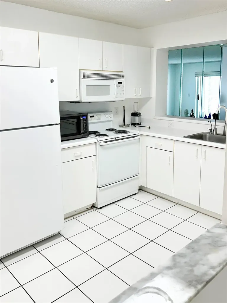9511 Weldon Circle Fort Lauderdale FL 33321