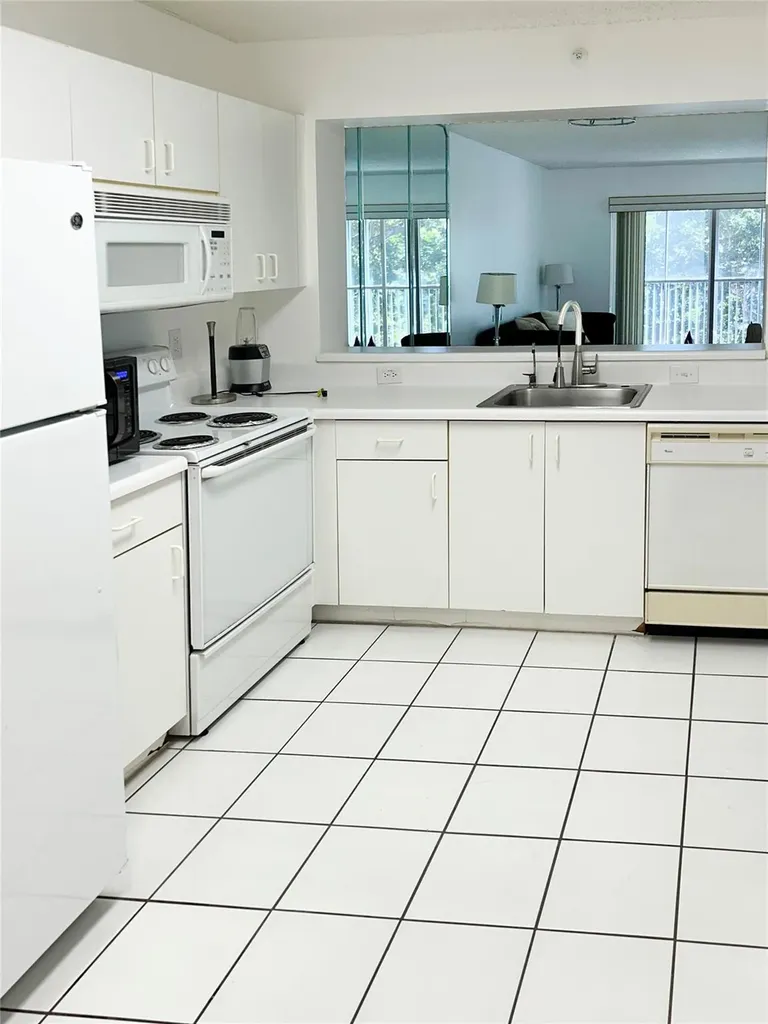 9511 Weldon Circle Fort Lauderdale FL 33321