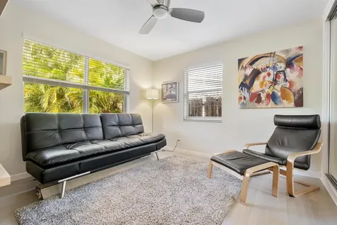 1769 NE 38th Street Oakland Park FL 33334