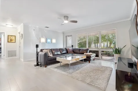 1769 NE 38th Street Oakland Park FL 33334