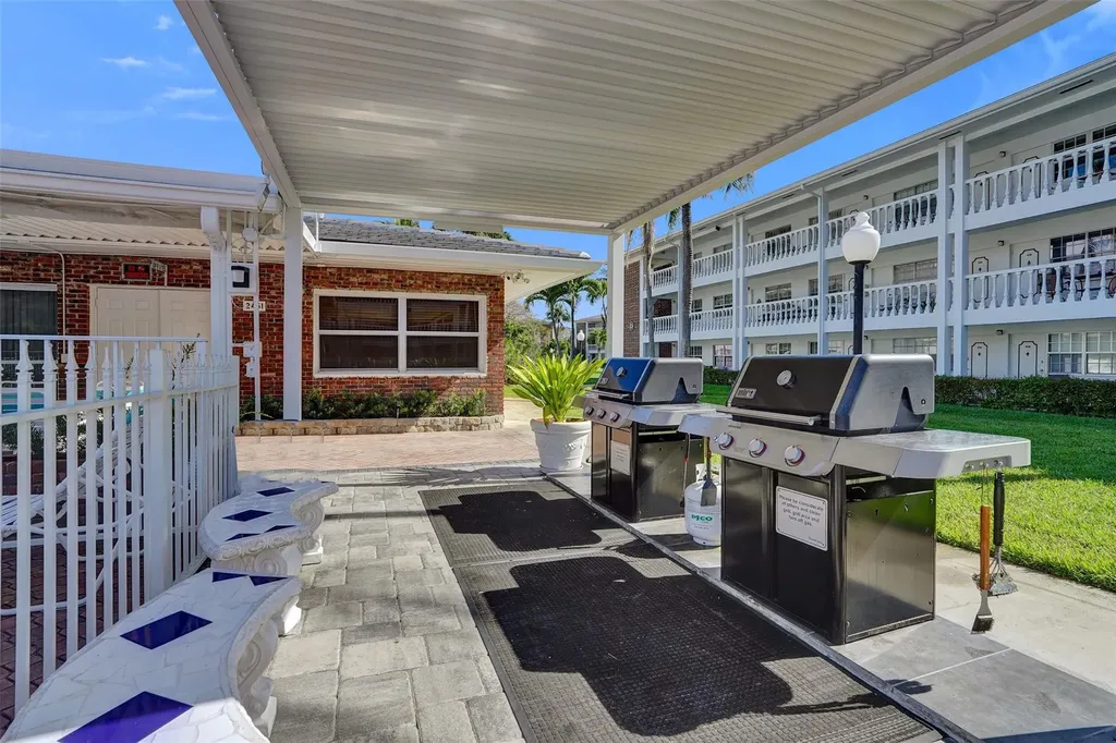 5208 NE 24th Terrace Fort Lauderdale FL 33308