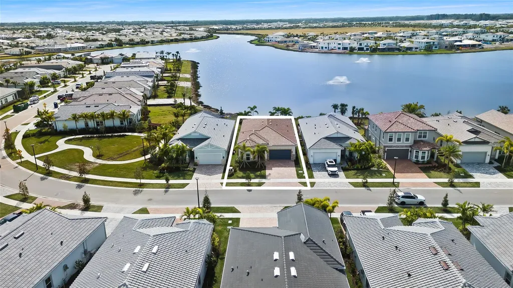 10390 Northbrook Circle Palm Beach Gardens FL 33412