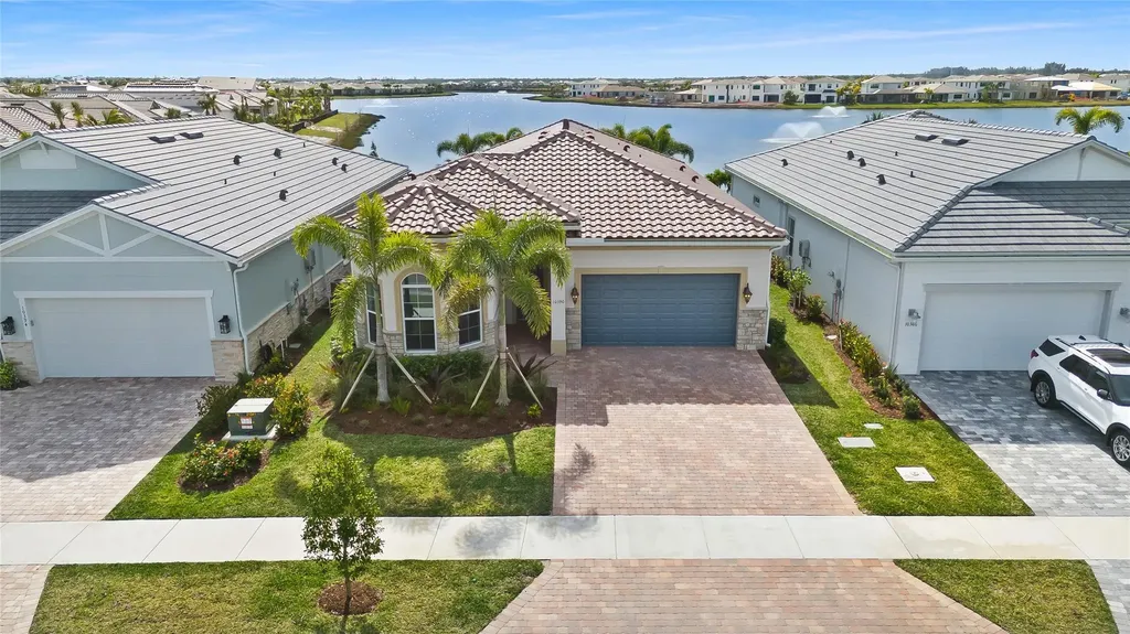 10390 Northbrook Circle Palm Beach Gardens FL 33412