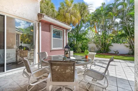 3274 NW 22nd Avenue Oakland Park FL 33309