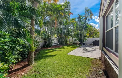 3274 NW 22nd Avenue Oakland Park FL 33309