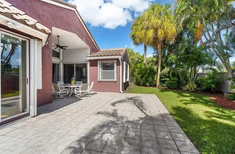3274 NW 22nd Avenue Oakland Park FL 33309
