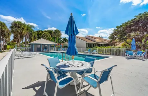 3274 NW 22nd Avenue Oakland Park FL 33309