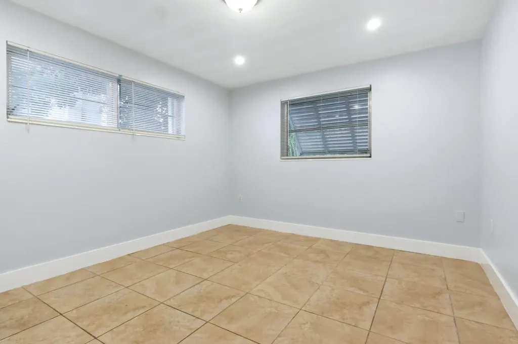 1964 NE 172nd Street North Miami Beach FL 33162