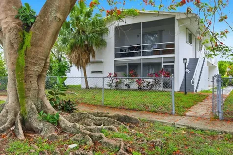 1964 NE 172nd Street North Miami Beach FL 33162