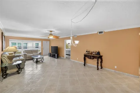 18730 Stewart Circle Boca Raton FL 33496