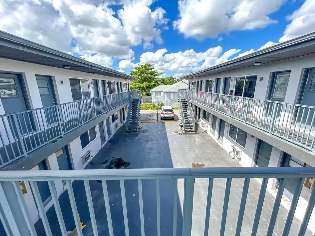 734 NW 80th Street Miami FL 33150