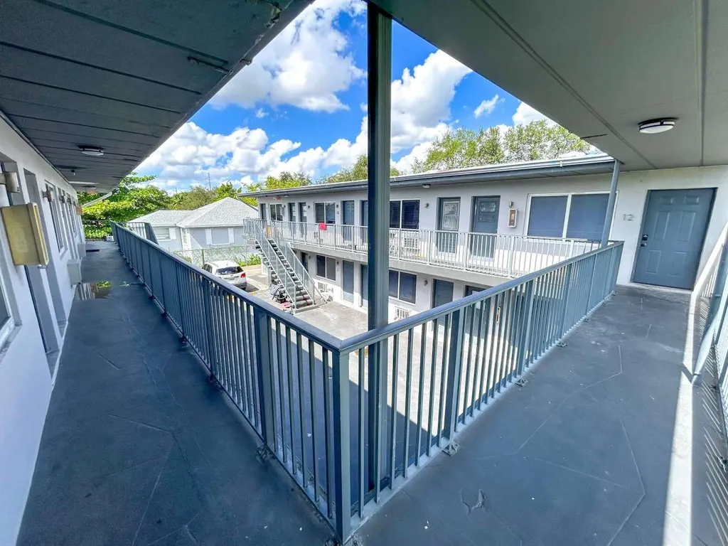 734 NW 80th Street Miami FL 33150