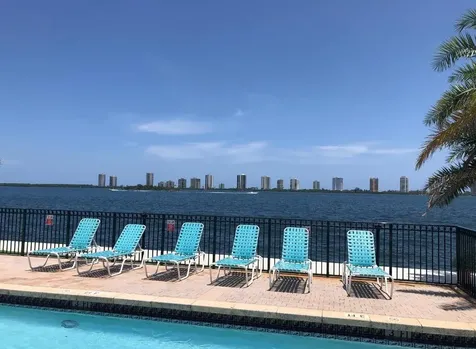 1040 Lake Shore Drive West Palm Beach FL 33403