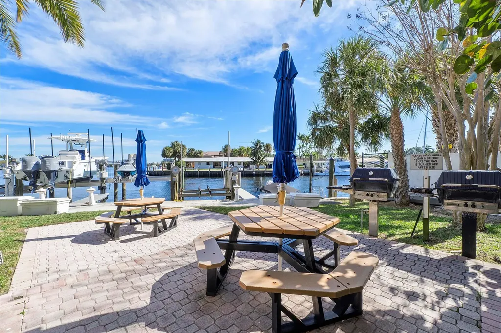 740 S Federal Highway Pompano Beach FL 33062