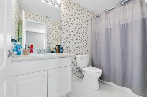 5788 NW 48th Avenue Coconut Creek FL 33073