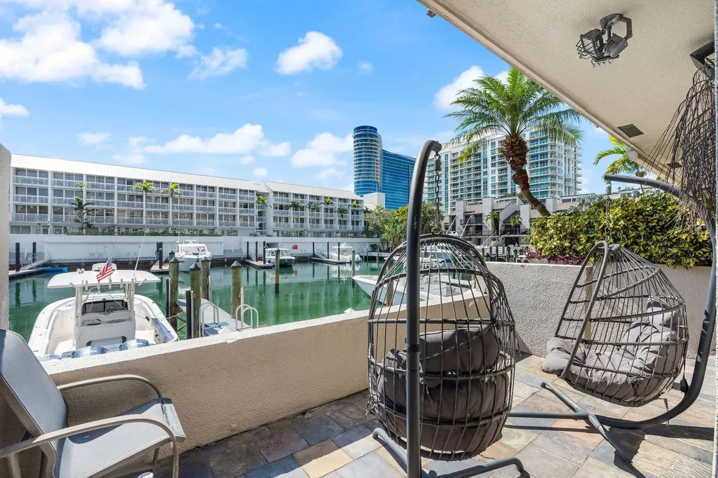 16 Portside Drive Fort Lauderdale FL 33316