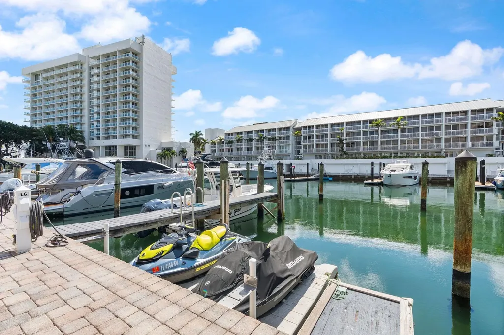 16 Portside Drive Fort Lauderdale FL 33316