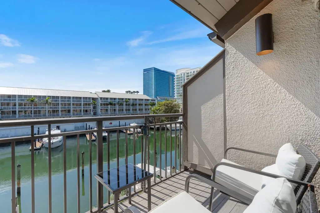 16 Portside Drive Fort Lauderdale FL 33316