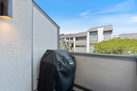 16 Portside Drive Fort Lauderdale FL 33316